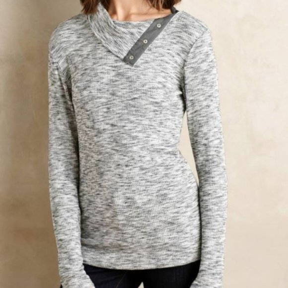Anthropologie Tops - Anthropologie Dolan Blouse Top XS Gray Ribbed Snap